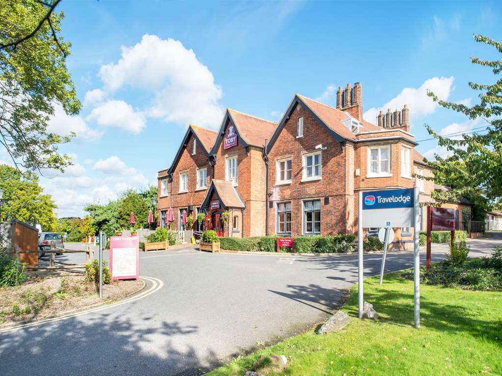 Travelodge Basildon Wickford Exteriér fotografie